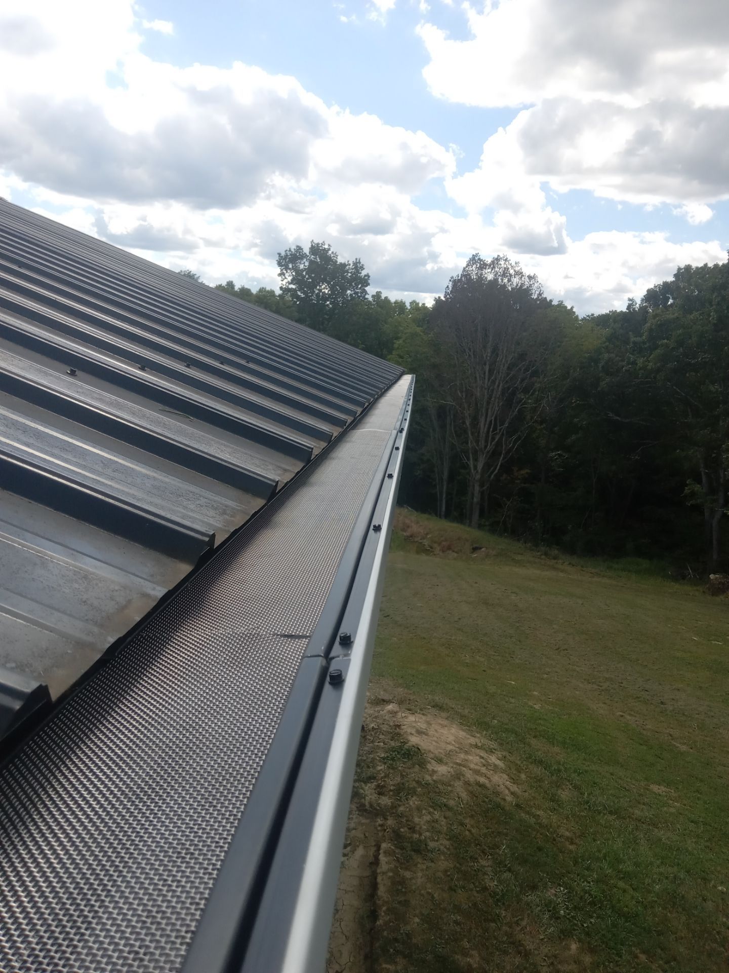 #1 Gutter Services Lexington KY – Repair, Install & Guards